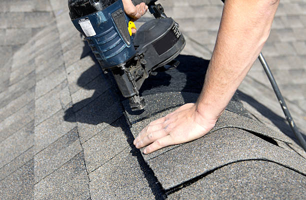 Best Emergency Roof Repair Services  in Lewiston, ME
